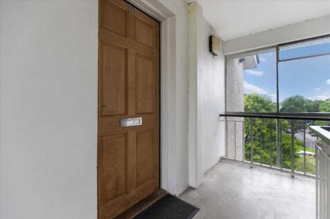Communal Close
