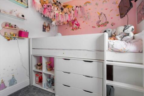 Bedroom Three (2)