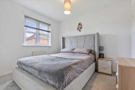 Bedroom One (1)