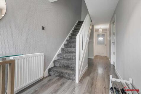 Entrance Hallway (2)