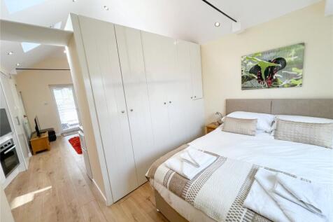 Annexe Bedroom