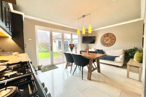 Kitchen dining living