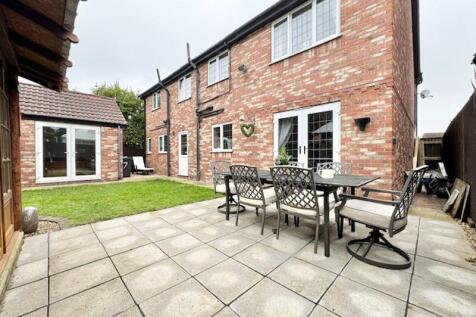 Patio and house