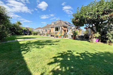Rear garden view 2