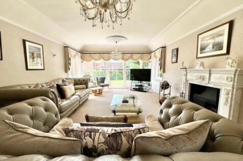 Lounge view 2
