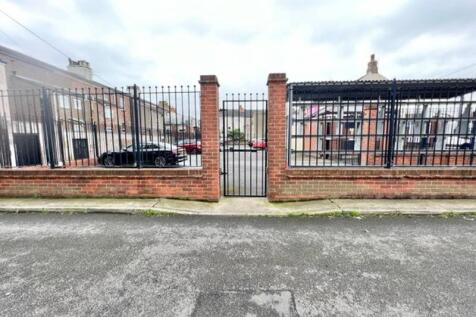 Pedestrian access to parking