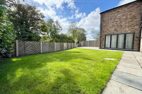 Rear garden view 2