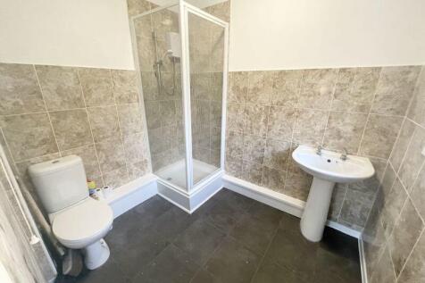 Shower room 145b
