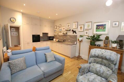 Kitchen/Living/Dining Area