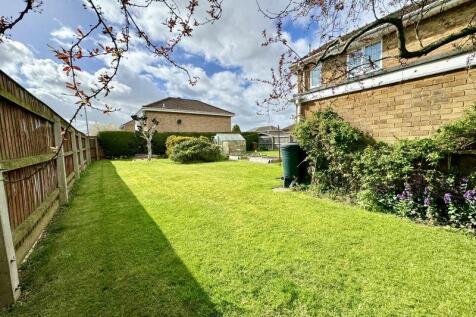 Rear garden view 3 