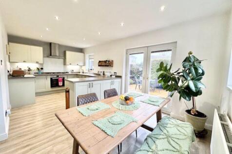 Kitchen diner
