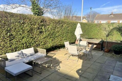 Rear garden view 2