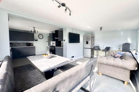 Kitchen living diner