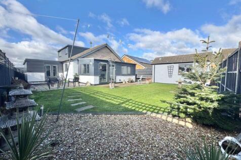 Rear garden view 2