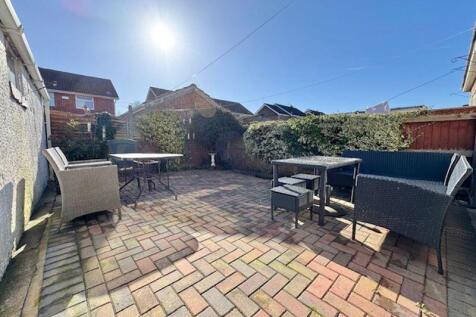 Rear garden view 3
