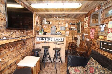 Garden bar