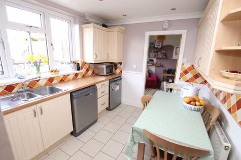 Breakfast kitchen photo 1