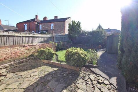 Rear garden photo 2