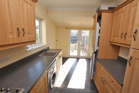Kitchen photo 1