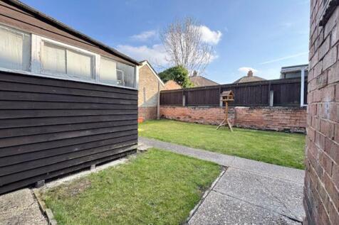 Rear garden view 3