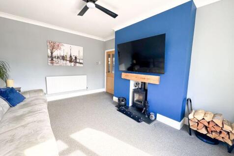 Lounge view 2 
