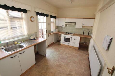 Kitchen photo 1