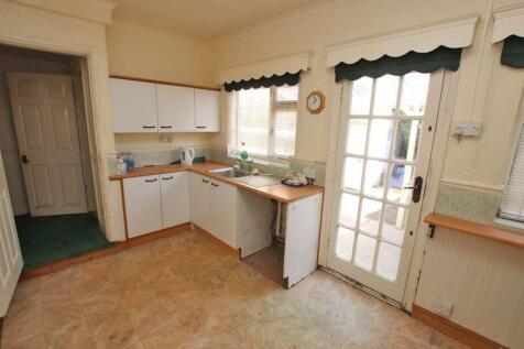 Kitchen photo 2