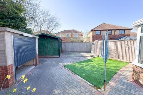 Rear garden view 2