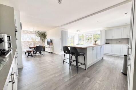 Breakfast kitchen dining room