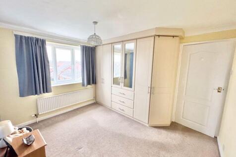 Bedroom 2 view 2