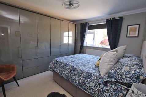Bed 1