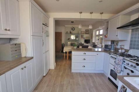 Kitchen photo 2