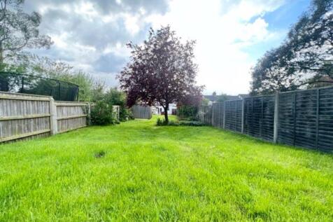 Rear garden view 2