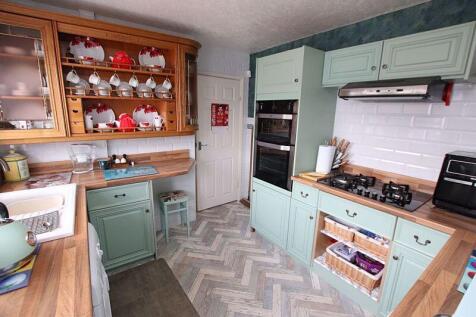 Kitchen photo 2