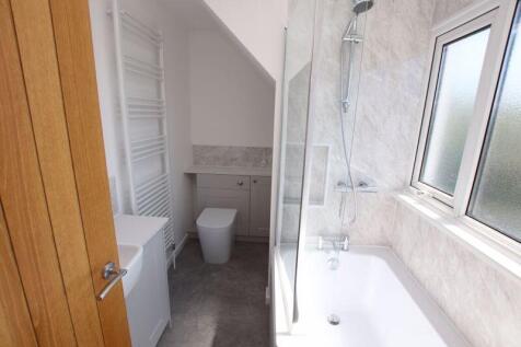 Bathroom photo 1