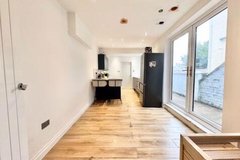 Living area to kitchen breakfast view 2