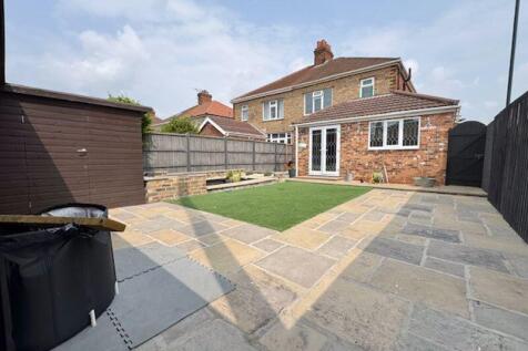 Rear garden view 2