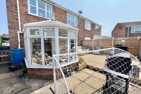 Rear garden view 3