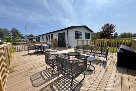 Raised decking area