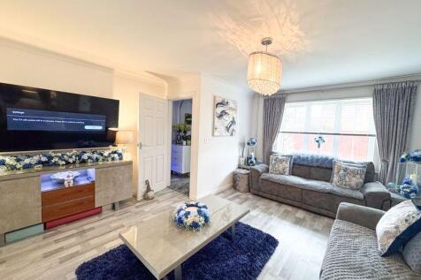 Lounge view 2 