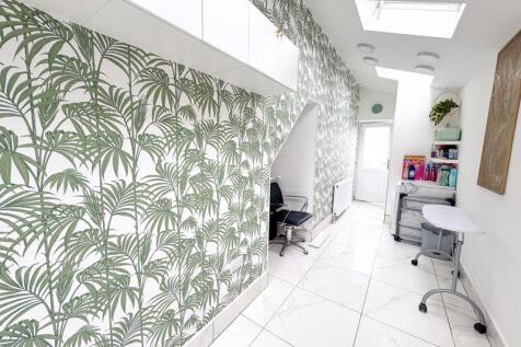 Side room extension 