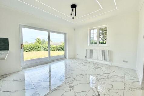 Dining / Living room