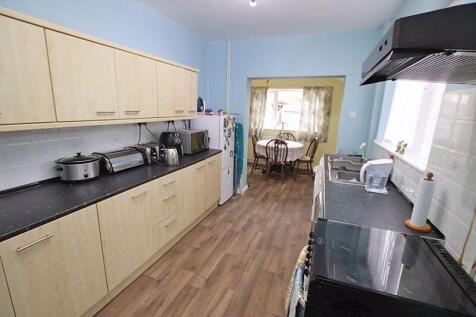 Kitchen dining