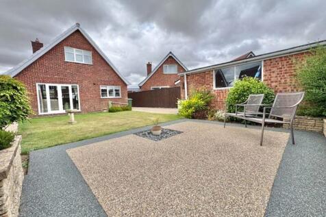 Patio and rear garden