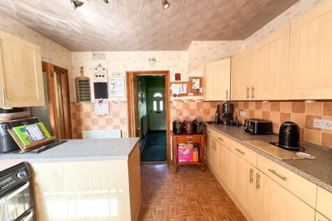 Kitchen view 3