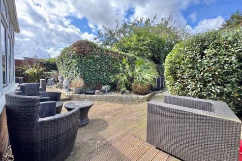 Rear garden view 3