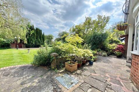 Patio to garden view 2