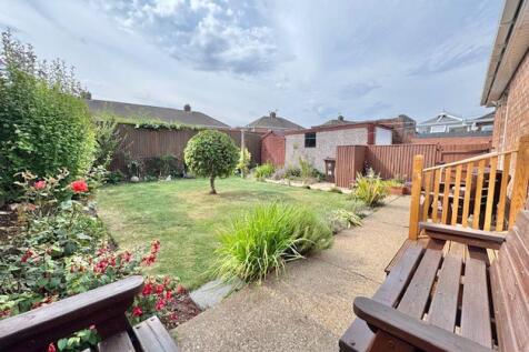 Rear garden view 2