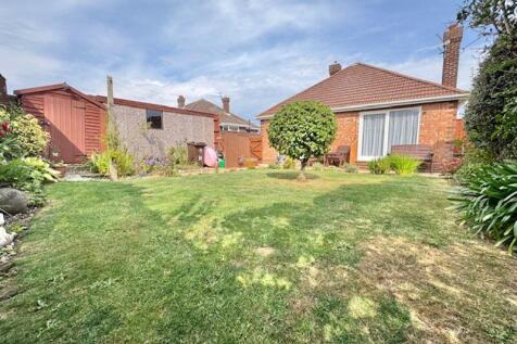 Rear garden view 3