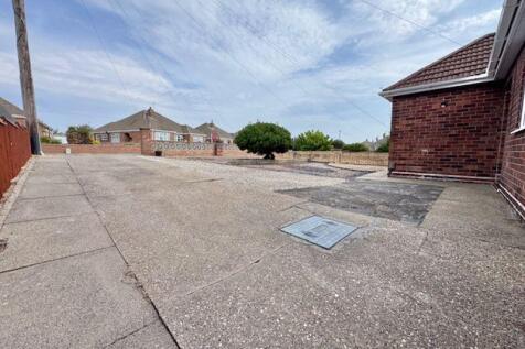 Front driveway and garden